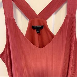 Mauve Banana Republic tank